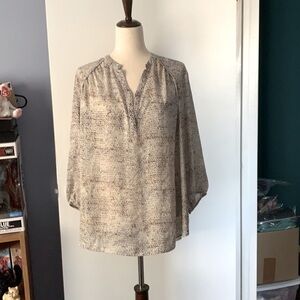 Violet + Claire Natural Colored Pattered Blouse